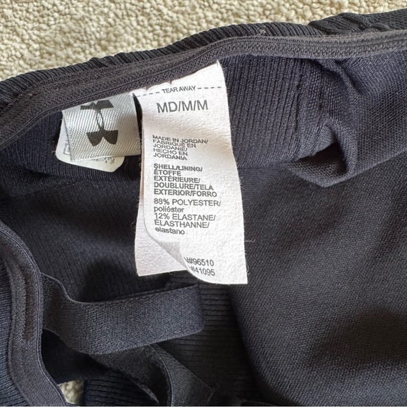 Under Armour Women's Navy Sports Bra - Picture 3 of 3